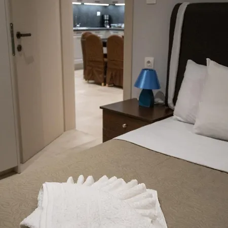 Dionysis Elegant Cozy * Filiatrá