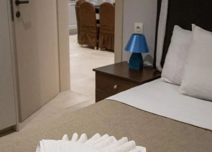 Dionysis Elegant Cozy * فيلياترا