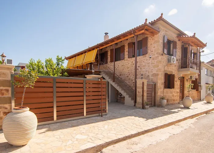 Dionysis Elegant Cozy *