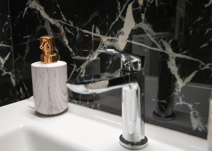 Dionysis Elegant Cozy Filiatrá