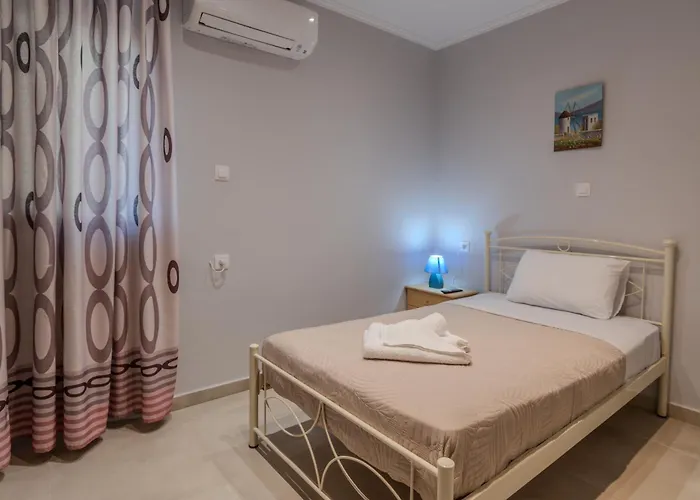 Dionysis Elegant Cozy Apartamento *